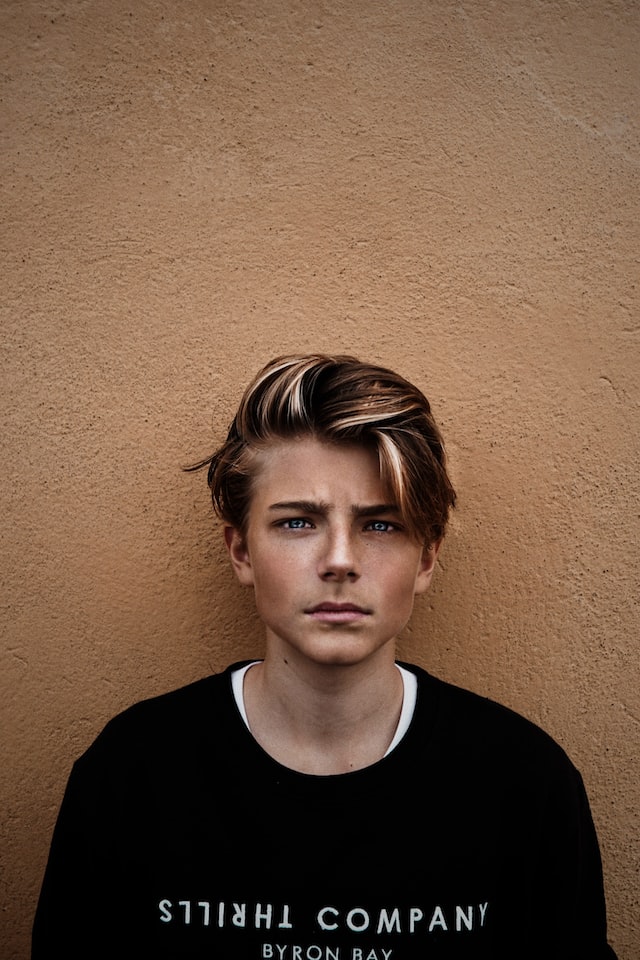 oliver-ragfelt-khV4fTy6-D8-unsplash.jpg
